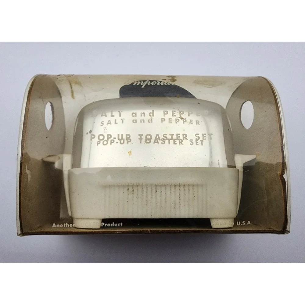 Vtg Imperial Pop Up Toaster Salt & Pepper‎ Set Made in USA 1950's-60's In Case